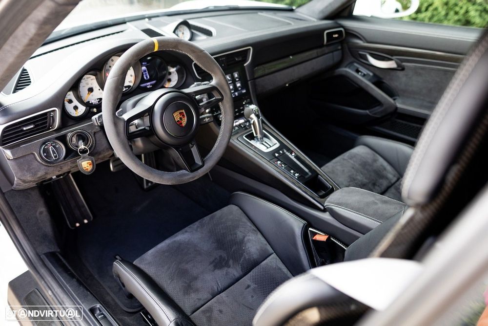 Porsche 911 (991) GT3 RS PDK - 32