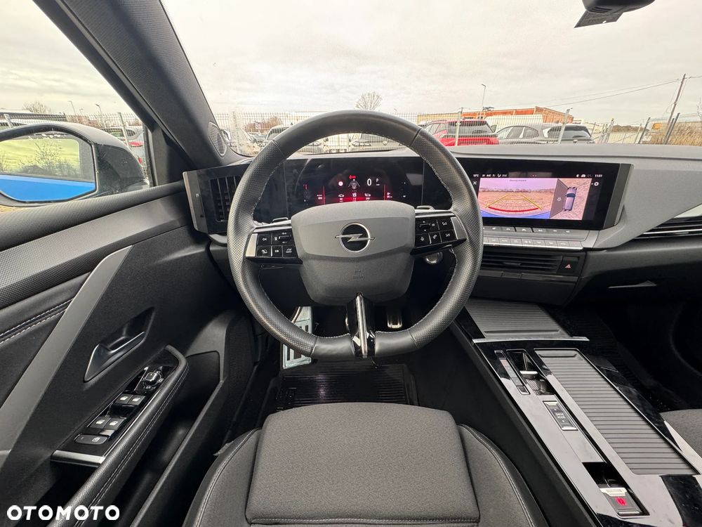 Opel Astra 1.2 T GS S&S - 18