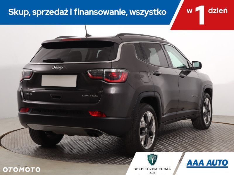 Jeep Compass - 6