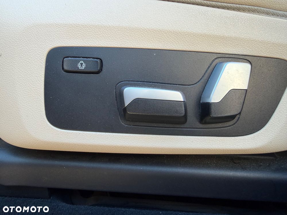 BMW X3 xDrive30i xLine - 13