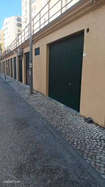 Alugo Armazém Massama - Grande imagem: 4/12