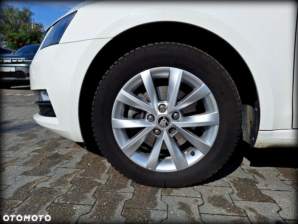 Skoda Octavia 1.0 TSI GPF Ambition - 40