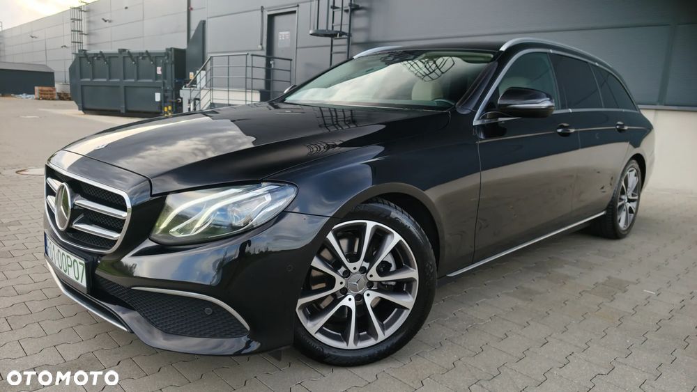 Mercedes-Benz Klasa E 300 d 9G-TRONIC Avantgarde - 3