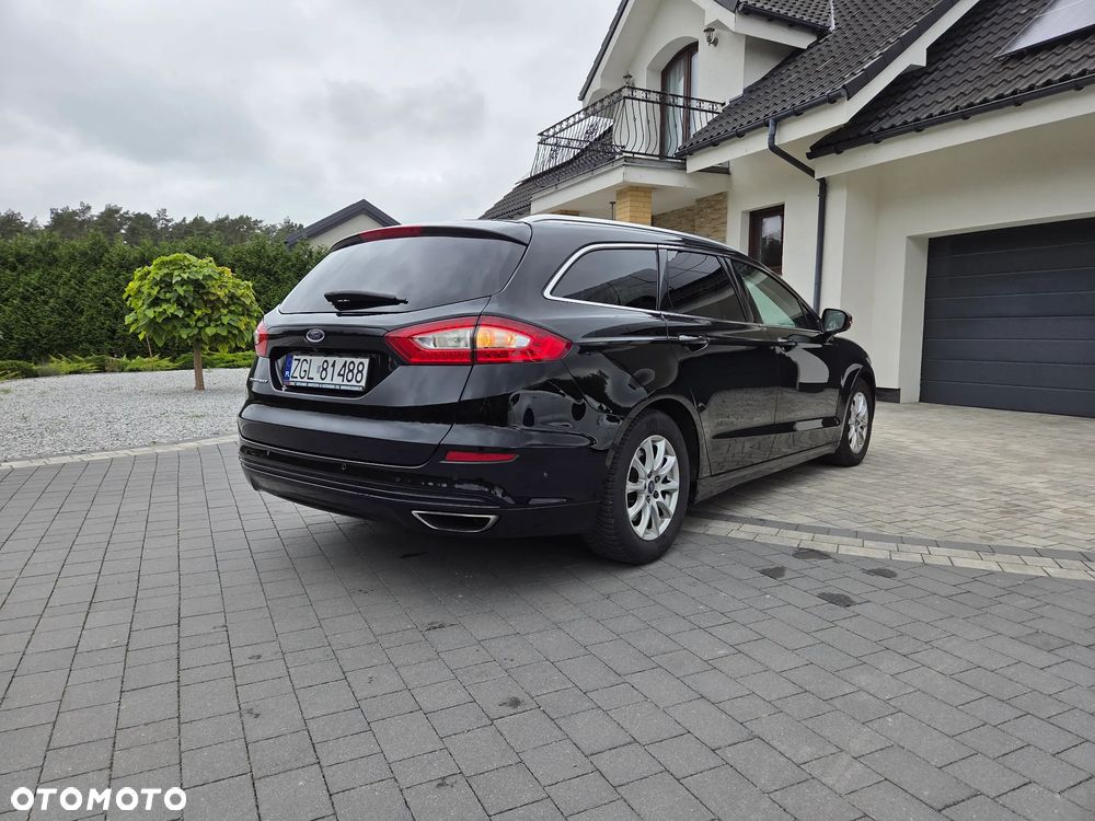 Ford Mondeo - 27