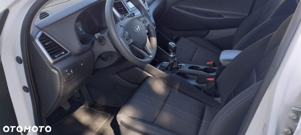 Hyundai Tucson blue 1.6 GDi 2WD Classic - 22