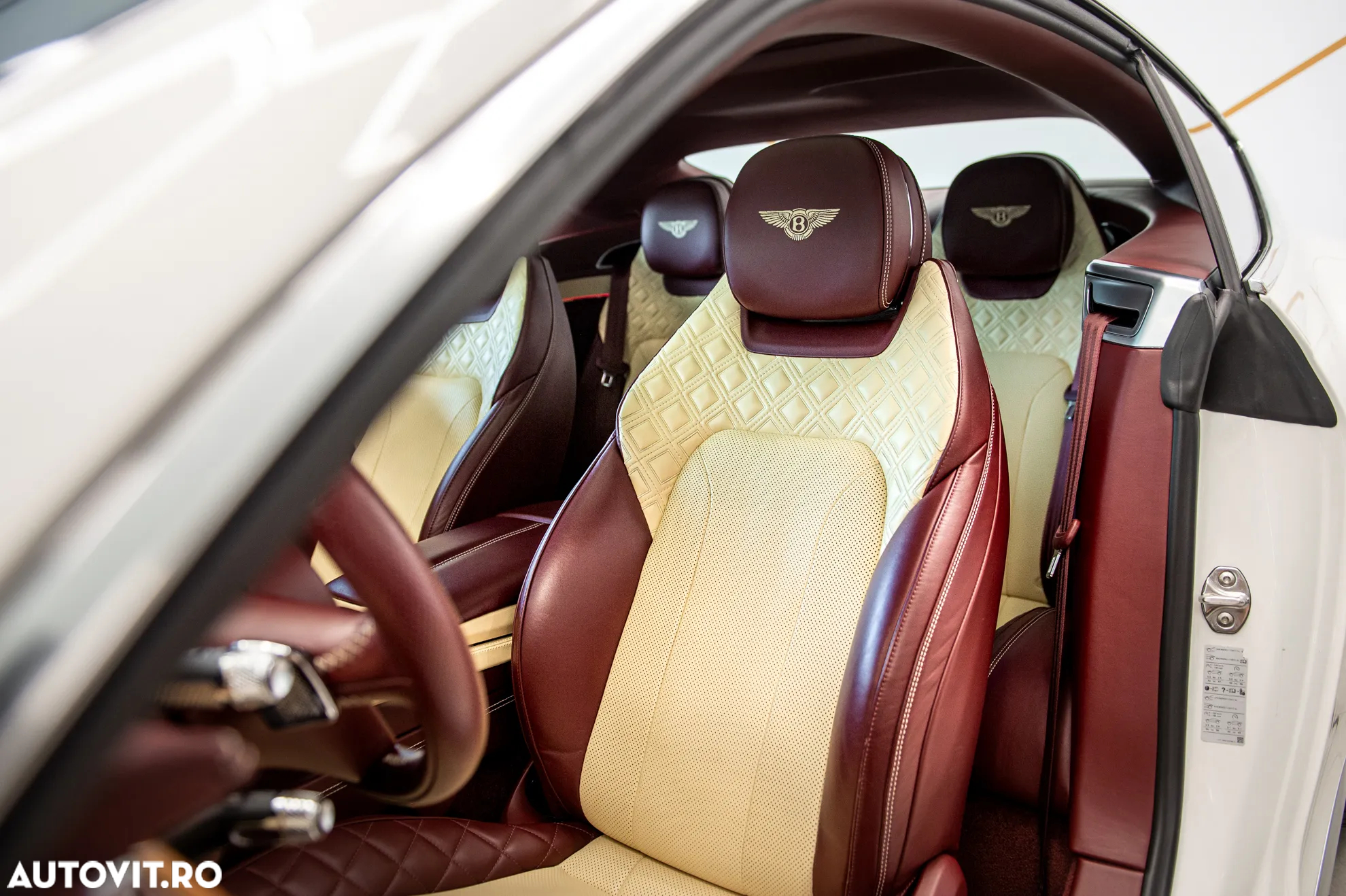 Bentley Continental - 16
