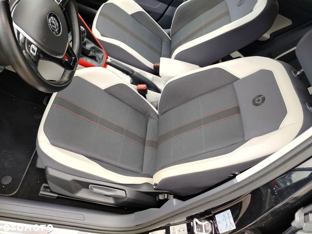 Volkswagen Polo 1.0 TSI OPF beats - 18