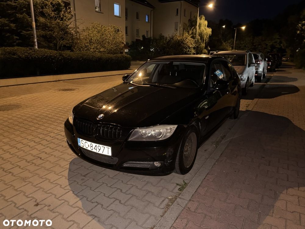 BMW Seria 3 318i - 5