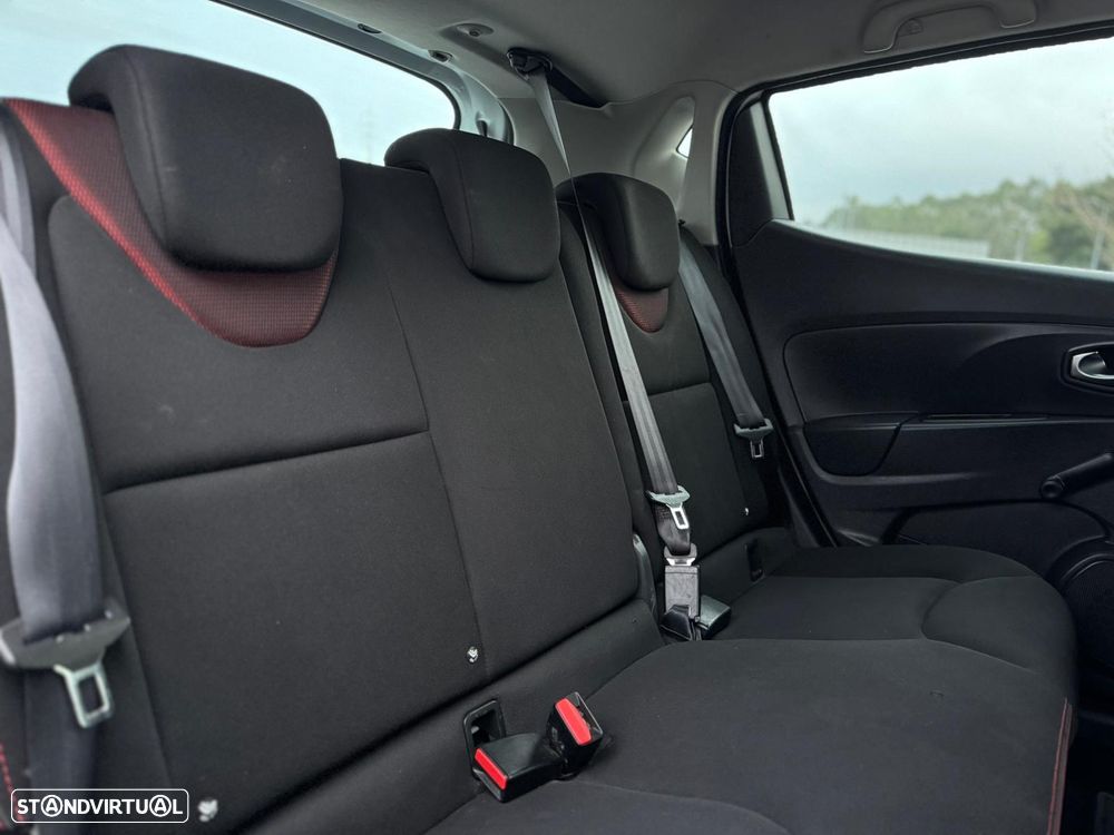 Renault Clio 1.5 dCi Zen - 9