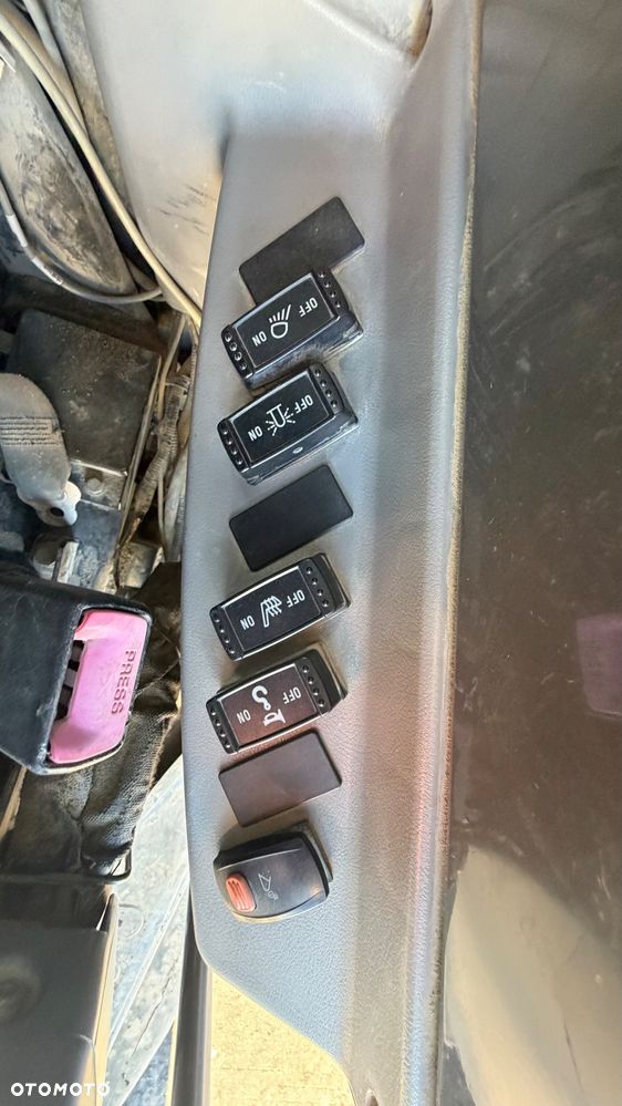 Hitachi ZX-85 USB LC - 19