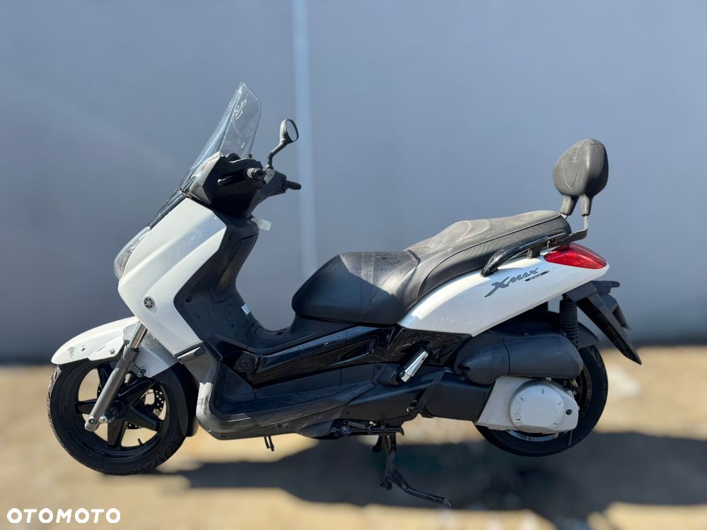 Yamaha X-max - 5
