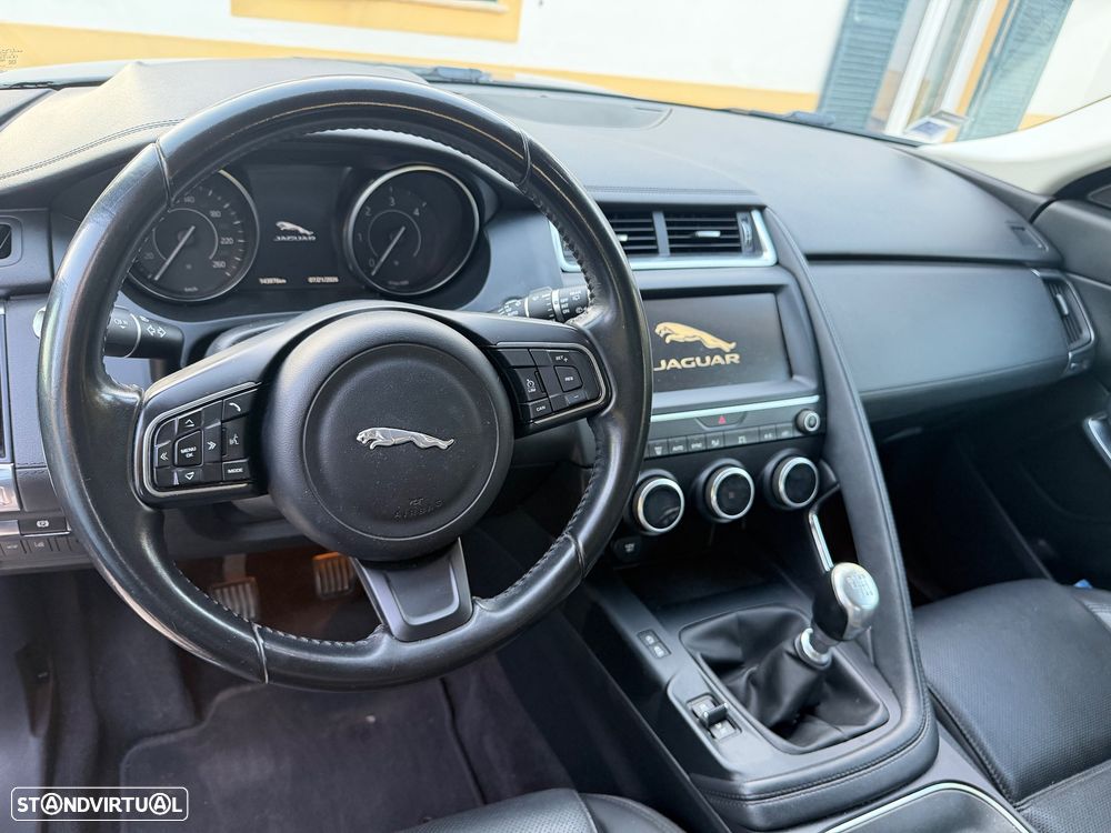 Jaguar E-Pace 2.0 i4D - 5