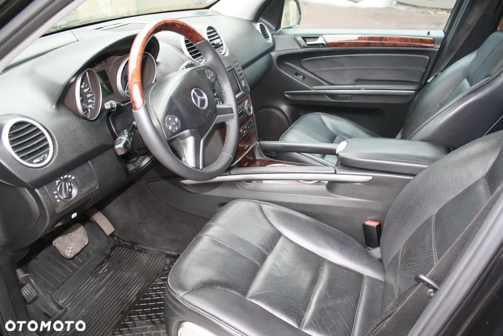 Mercedes-Benz ML 420 CDI 4-Matic - 23