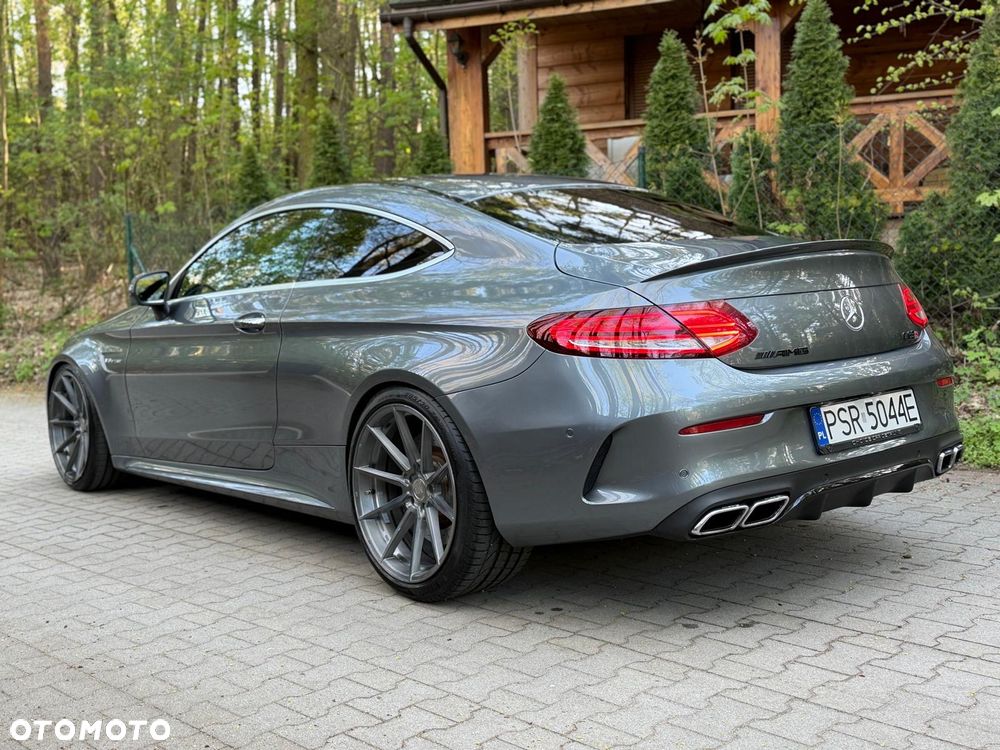 Mercedes-Benz Klasa C AMG 63 AMG Speedshift 7G-MCT - 7