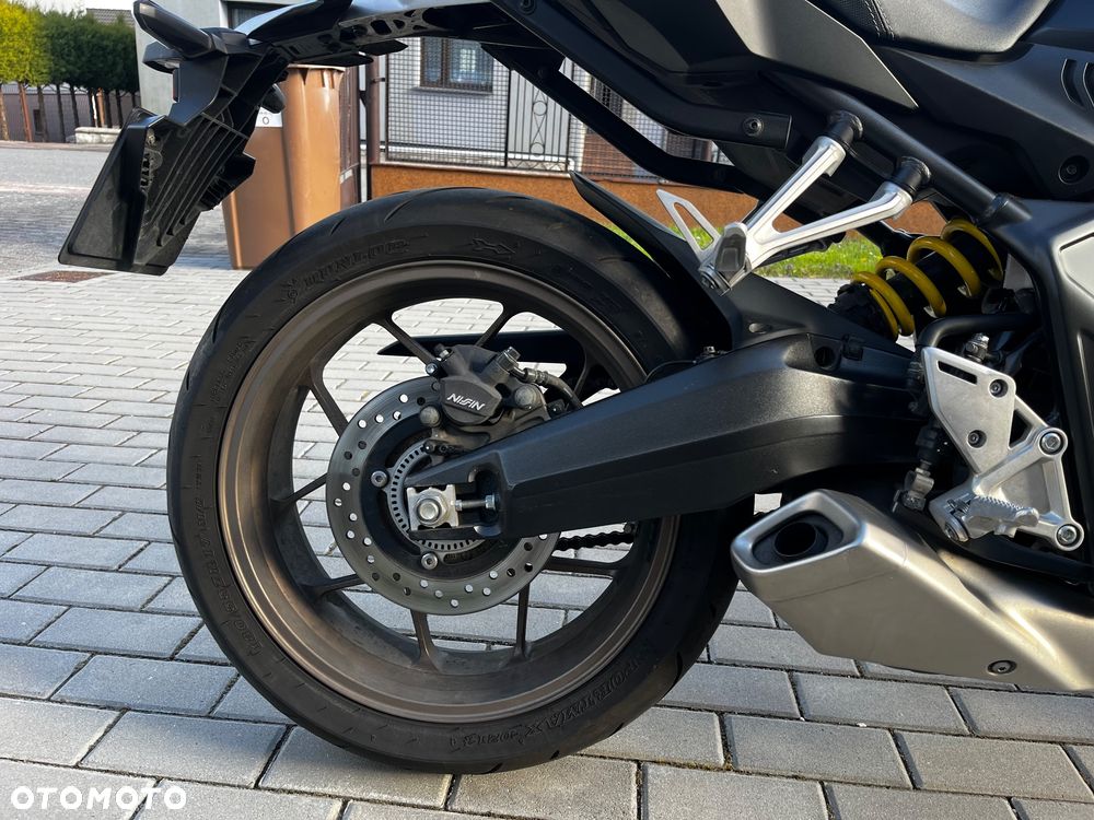 Honda CB - 7