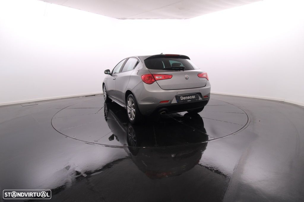 Alfa Romeo Giulietta 1.6 JTDm Super TCT - 5