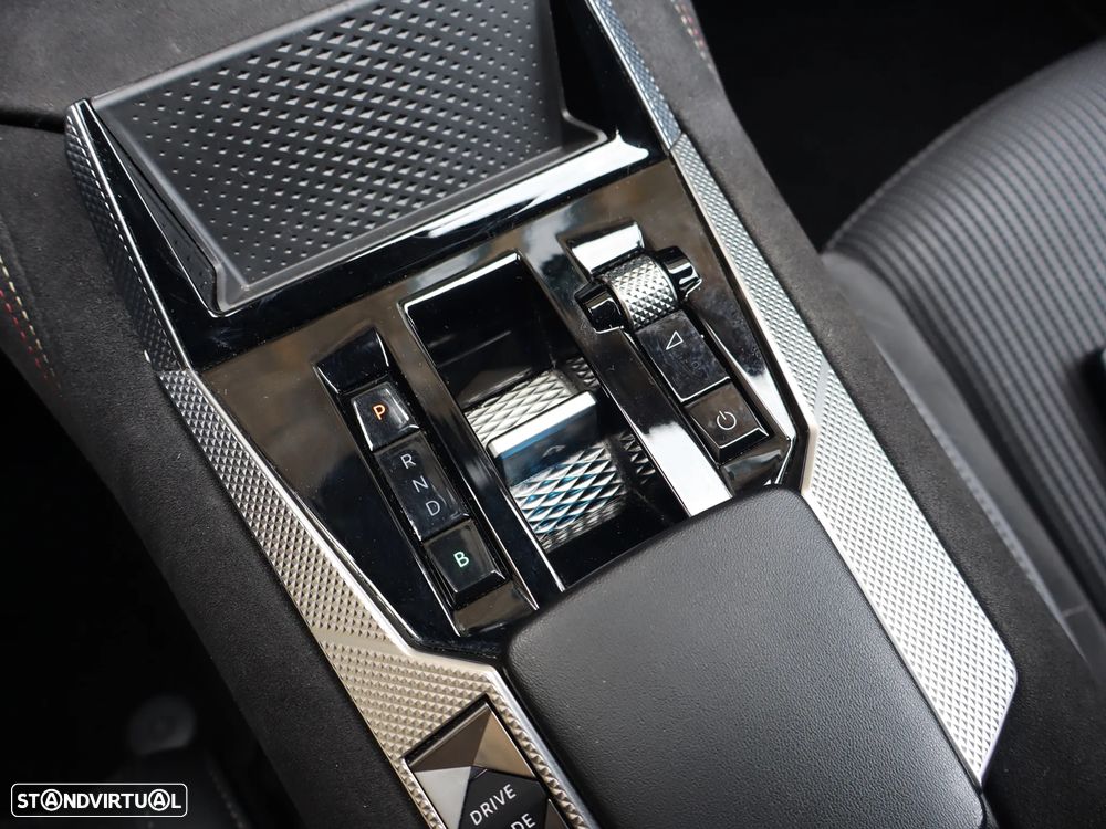 DS DS4 E-TENSE 225 PERFORMANCE LINE - 46