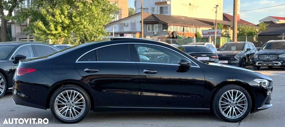 Mercedes-Benz CLA 250 - 11