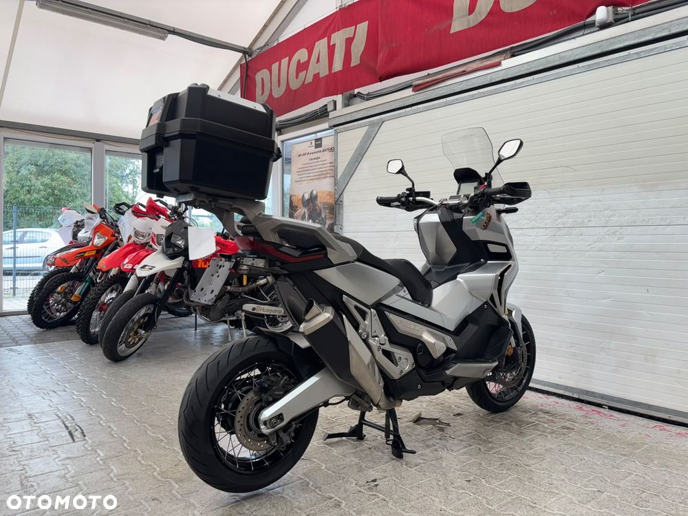 Honda X-ADV - 8