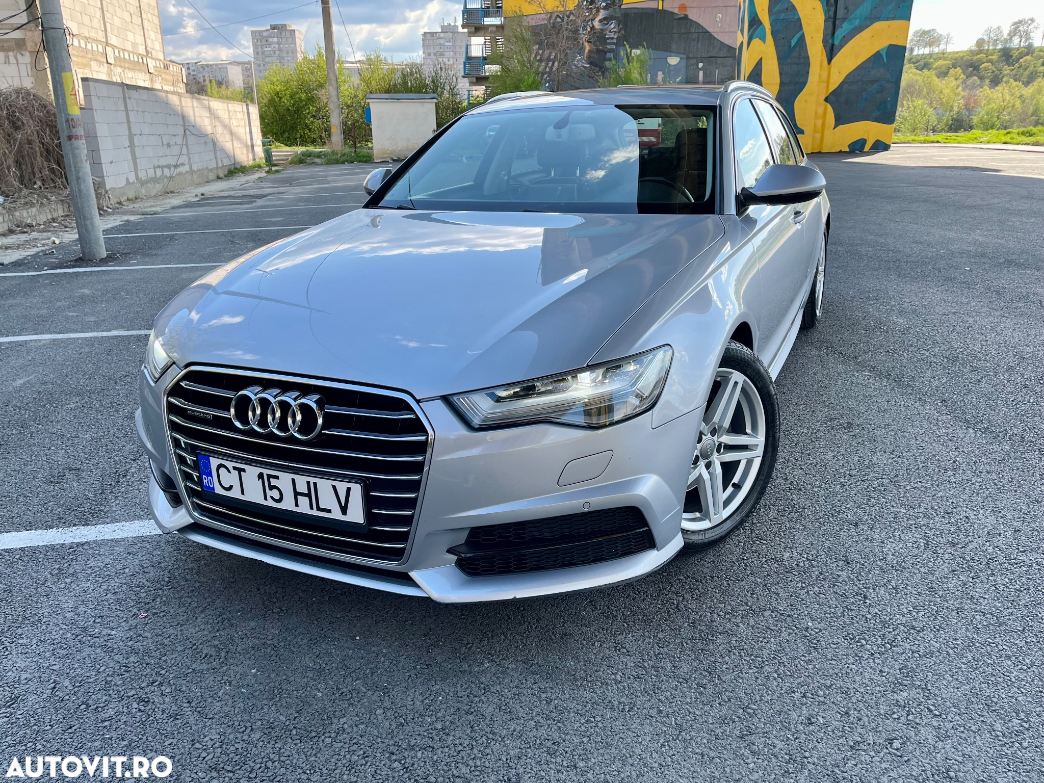 Audi A6 Avant 2.0 TDI quattro S tronic - 13