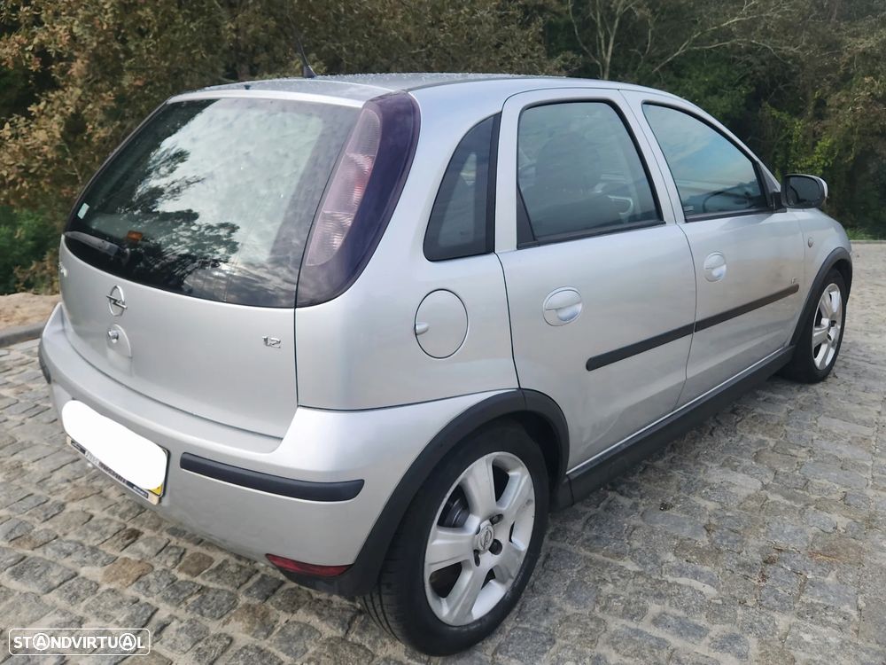 Opel Corsa 1.2 16V Enjoy R - 6