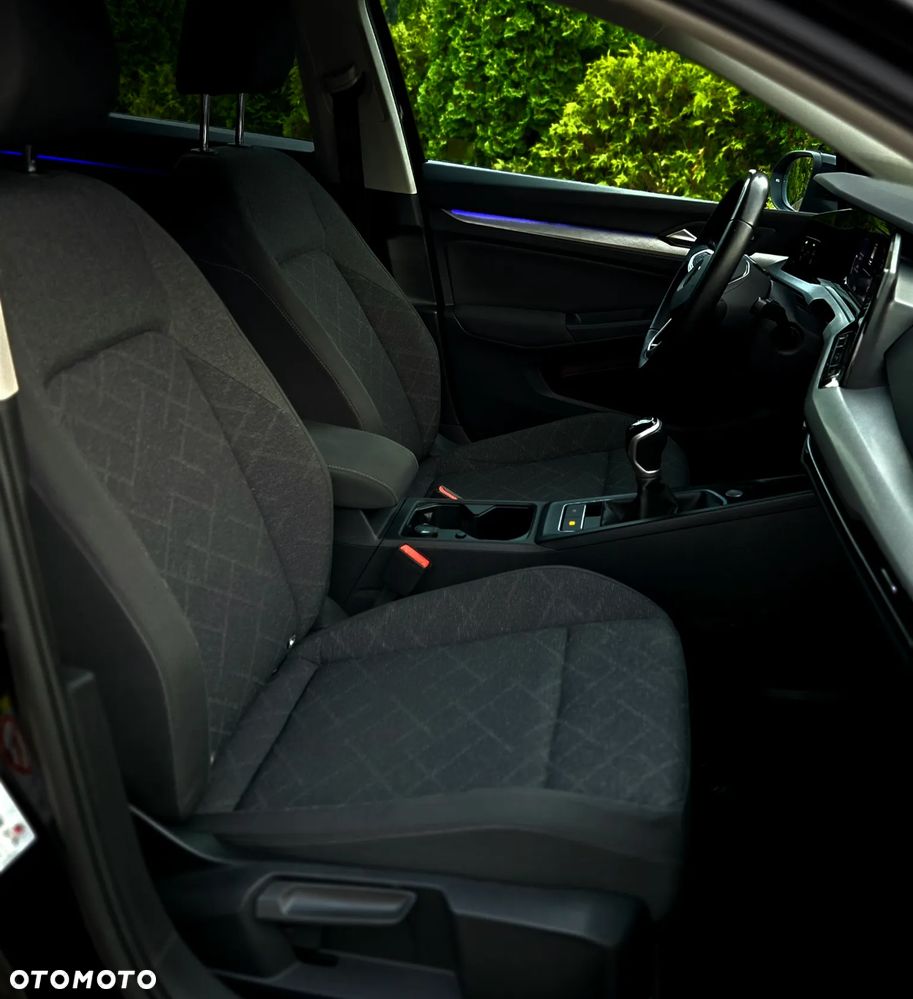Volkswagen Golf - 17