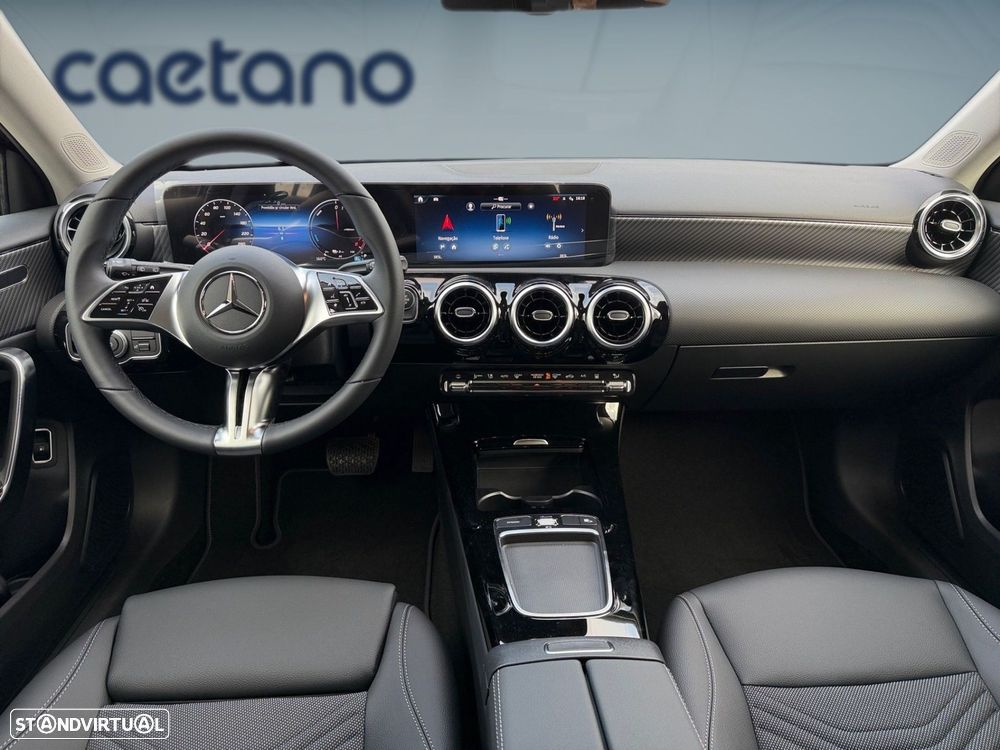 Mercedes-Benz A 250 e - 14