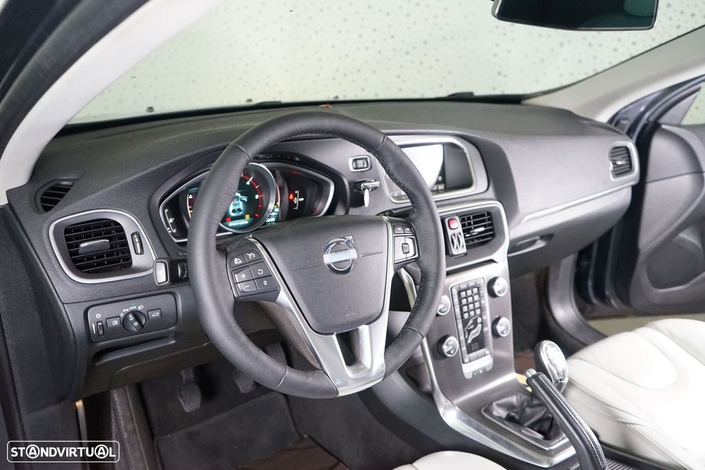 Volvo V40 1.6 D2 Summum - 15