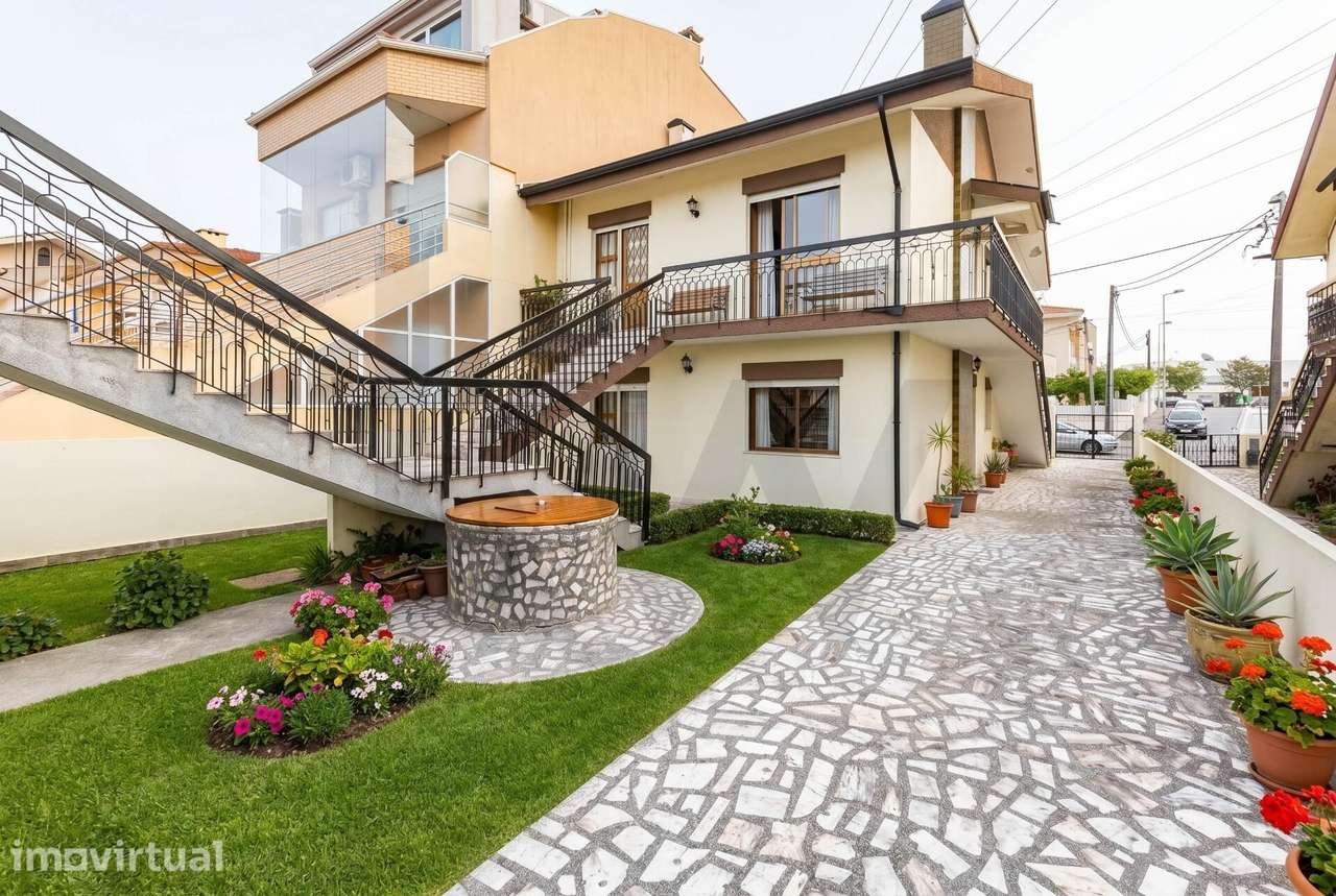 Moradia Bifamiliar em Leça do Balio - Grande imagem: 3/41