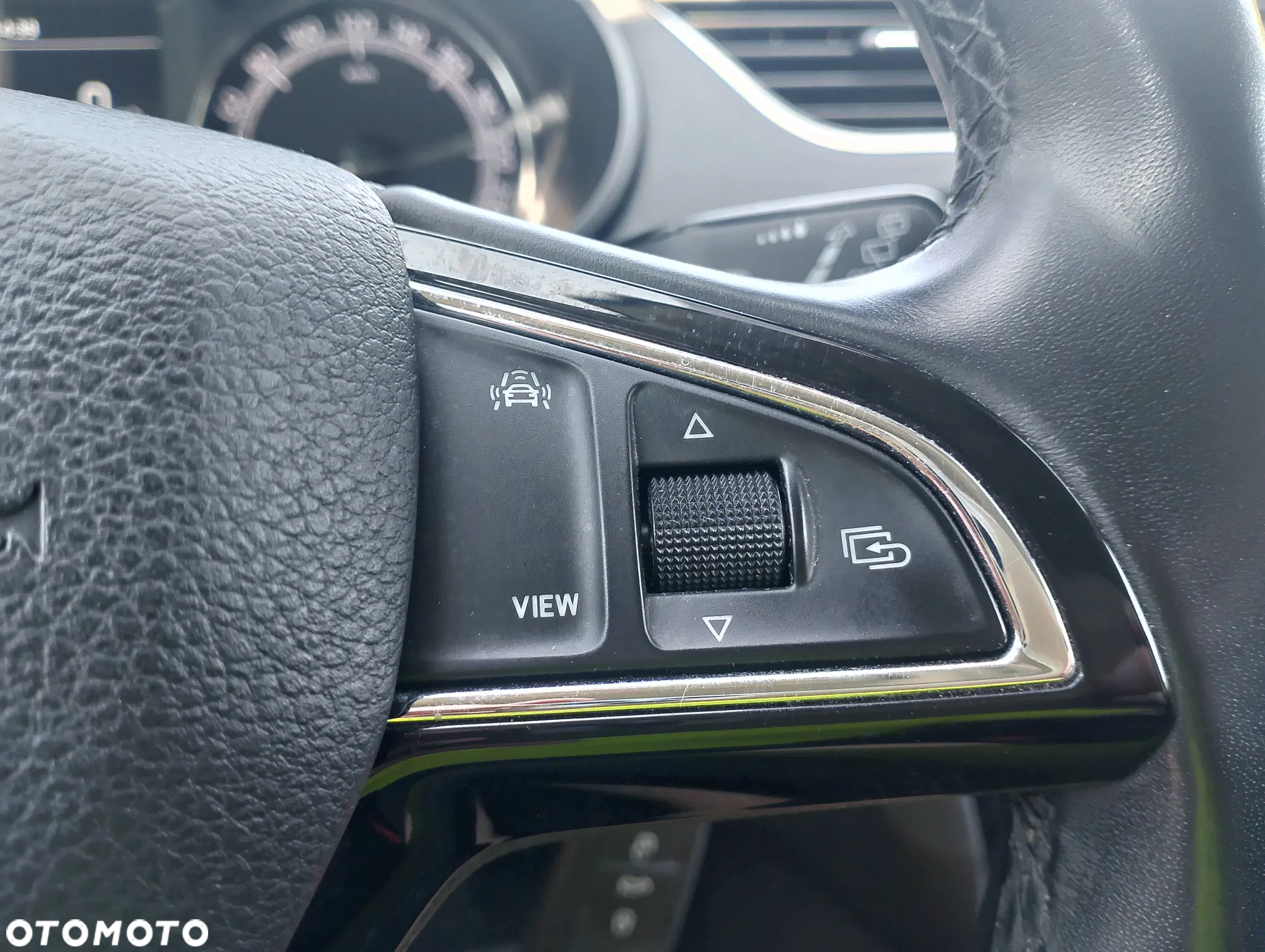 Skoda Octavia 1.5 TSI ACT Ambition - 32