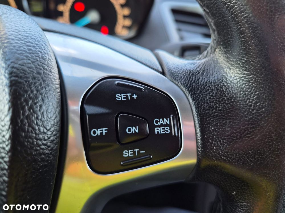 Ford Fiesta - 18