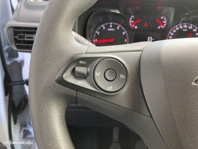 Opel Combo L2 1.5 Cdti IVA DEDUTIVEL - 17