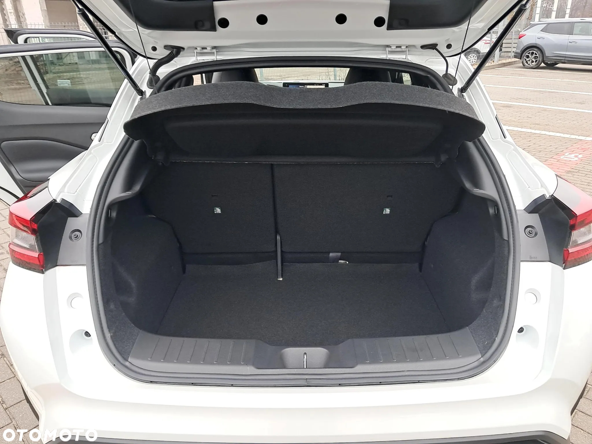 Nissan Juke 1.0 DIG-T N-Connecta - 29