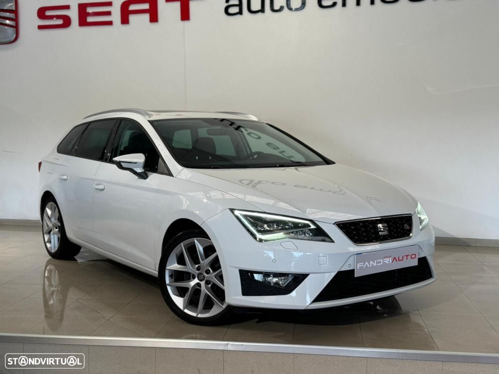 SEAT Leon ST 2.0 TDI DPF DSG FR - 2