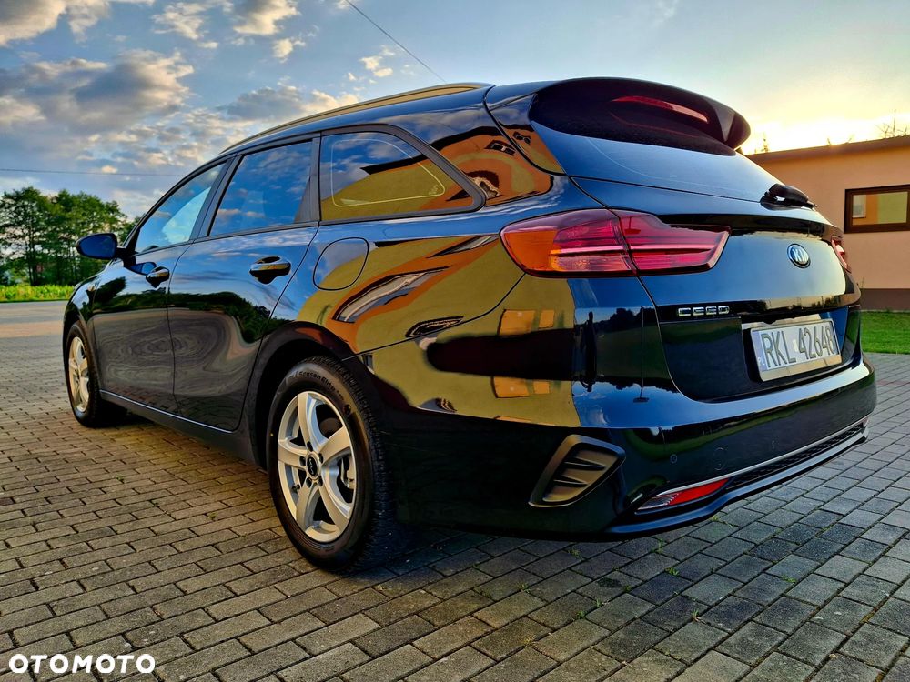Kia Ceed 1.0 T-GDI 120 OPF Edition 7 - 10