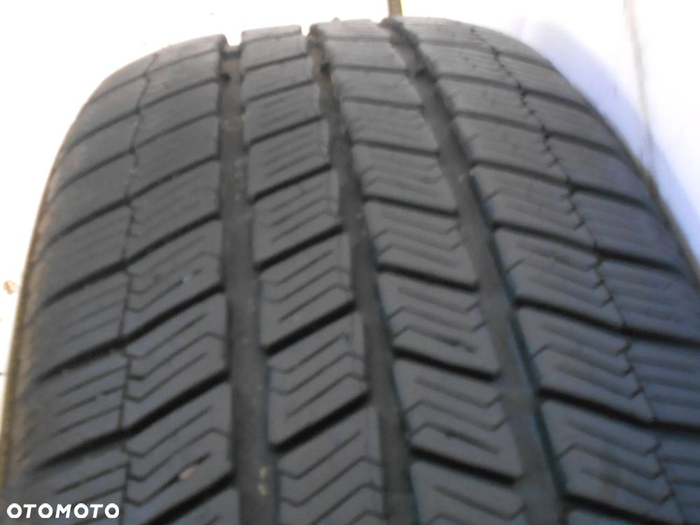 OPONA POJEDYNKA 205/50r17 TYFOON EUROSNOW 2 SILICA XL DOT 4222 8MM - 2