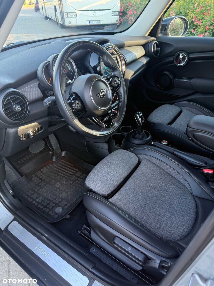 MINI Cooper - 6