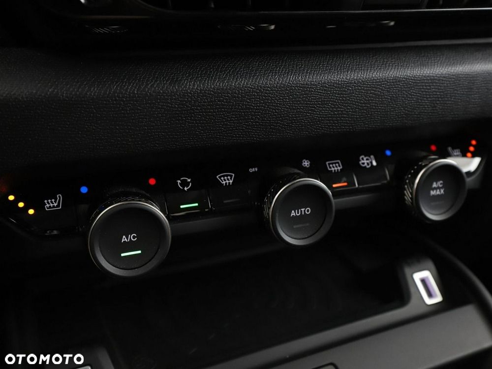 Citroën C4 1.2 PureTech Shine S&S EAT8 - 30