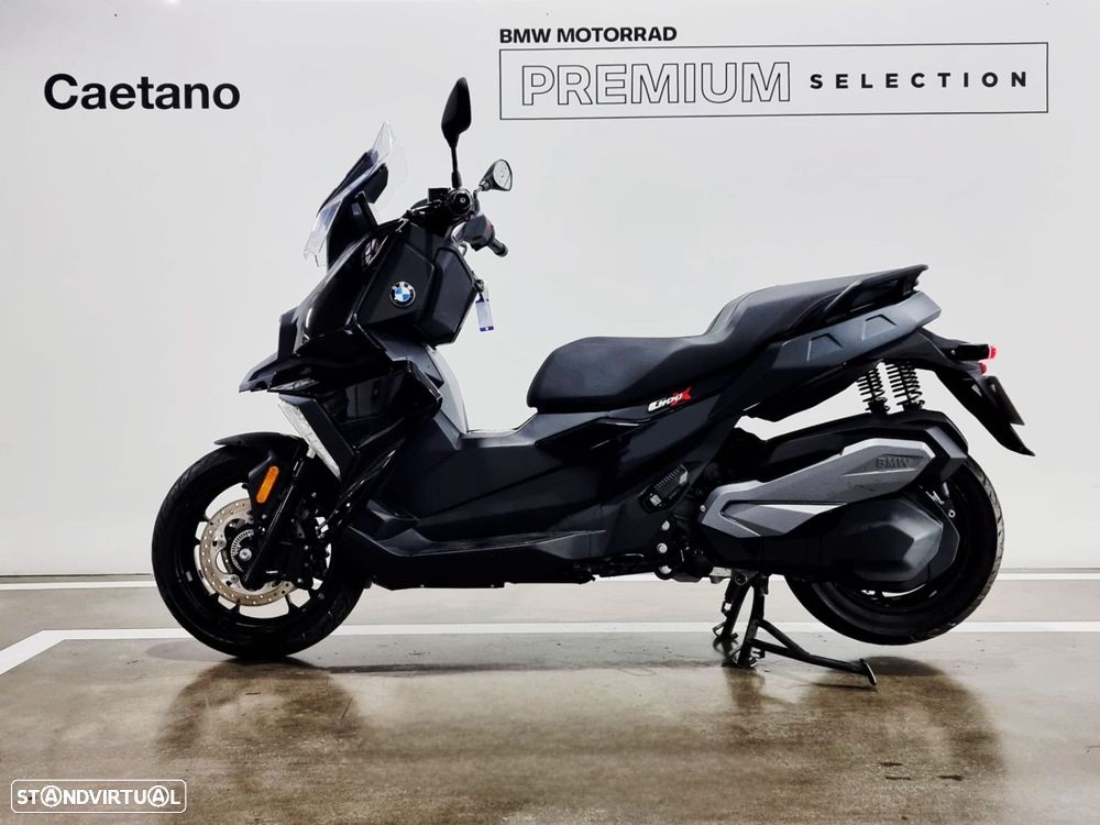 BMW C 400 X 400 X Triple Black - 1