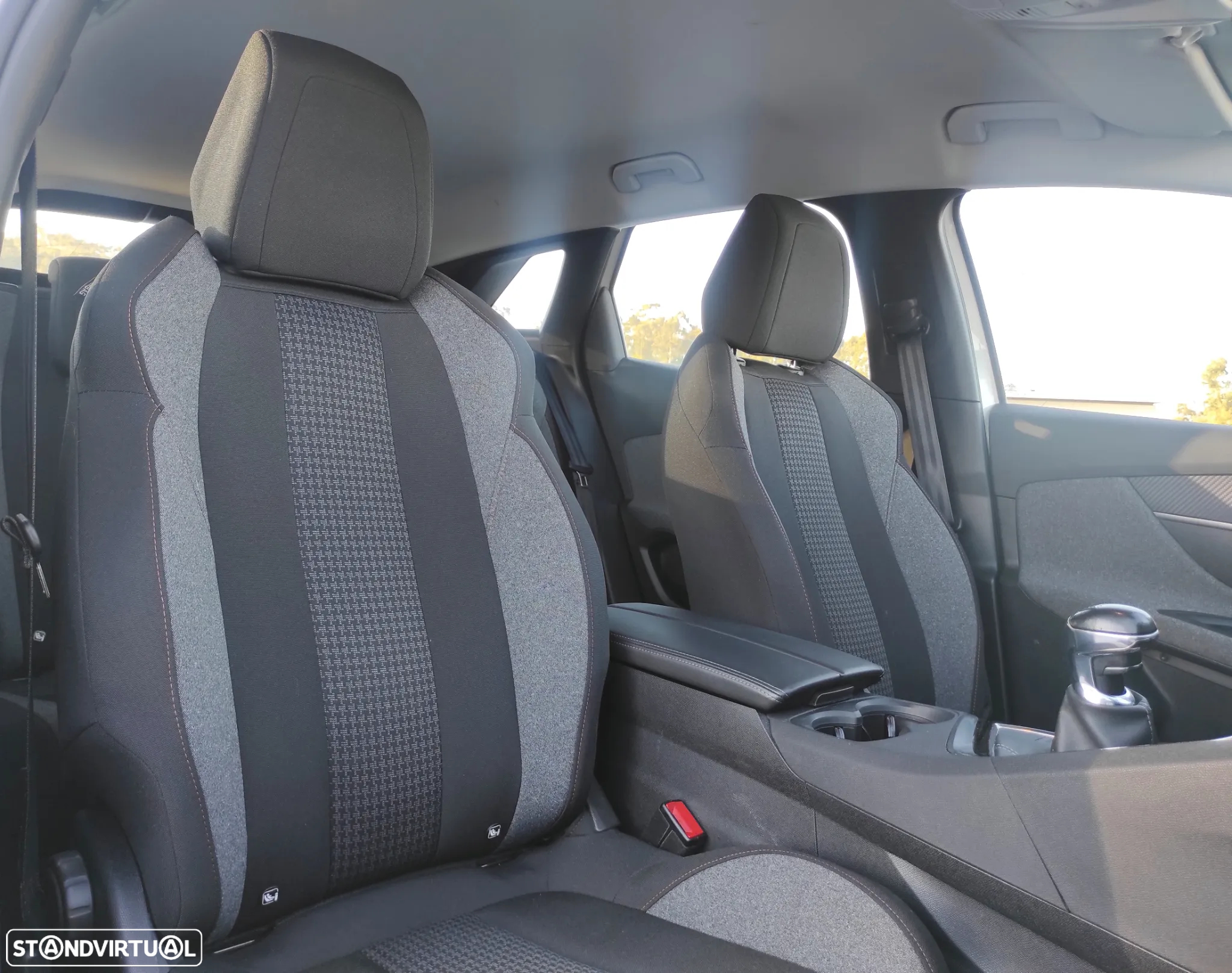 Peugeot 3008 1.5 BlueHDi Active - 14