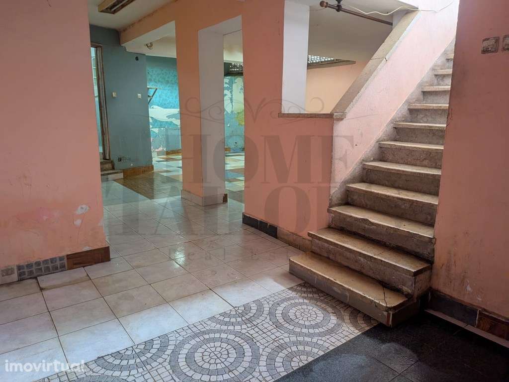 Oportunidade de Investimento a 5 minutos de Lisboa | Loja com 80m² - Grande imagem: 5/20