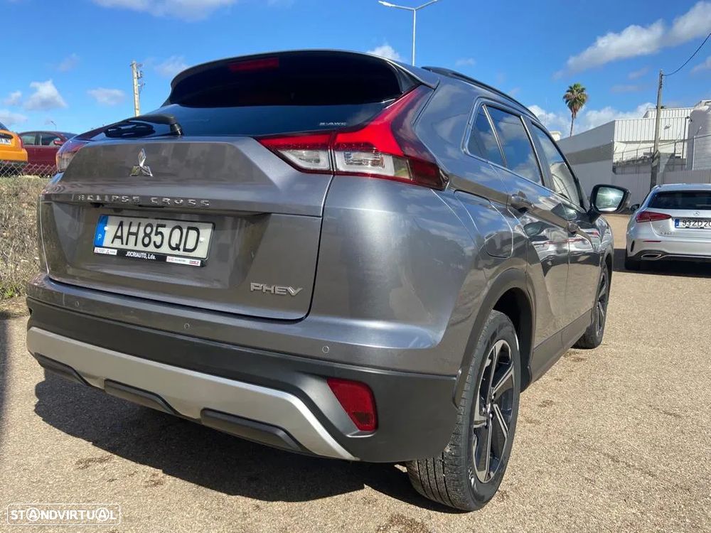 Mitsubishi Eclipse Cross 2.4 PHEV eMotion - 4