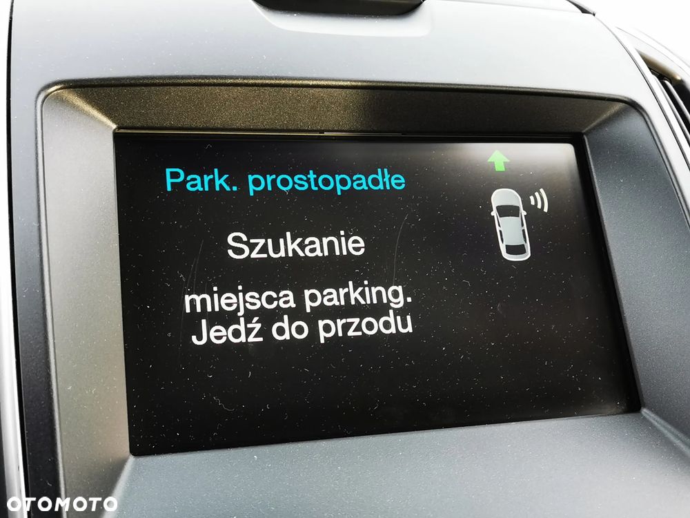 Ford S-Max 2.0 TDCi Titanium PowerShift - 25