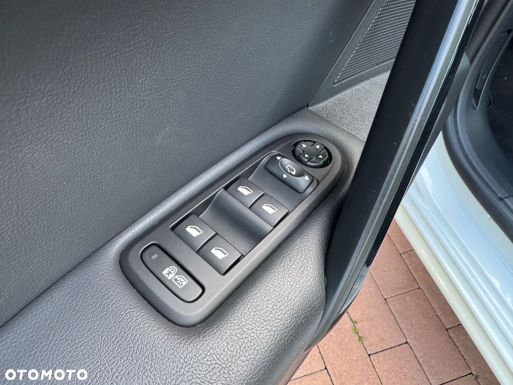 Peugeot 508 1.6 e-HDi Active S&S - 17