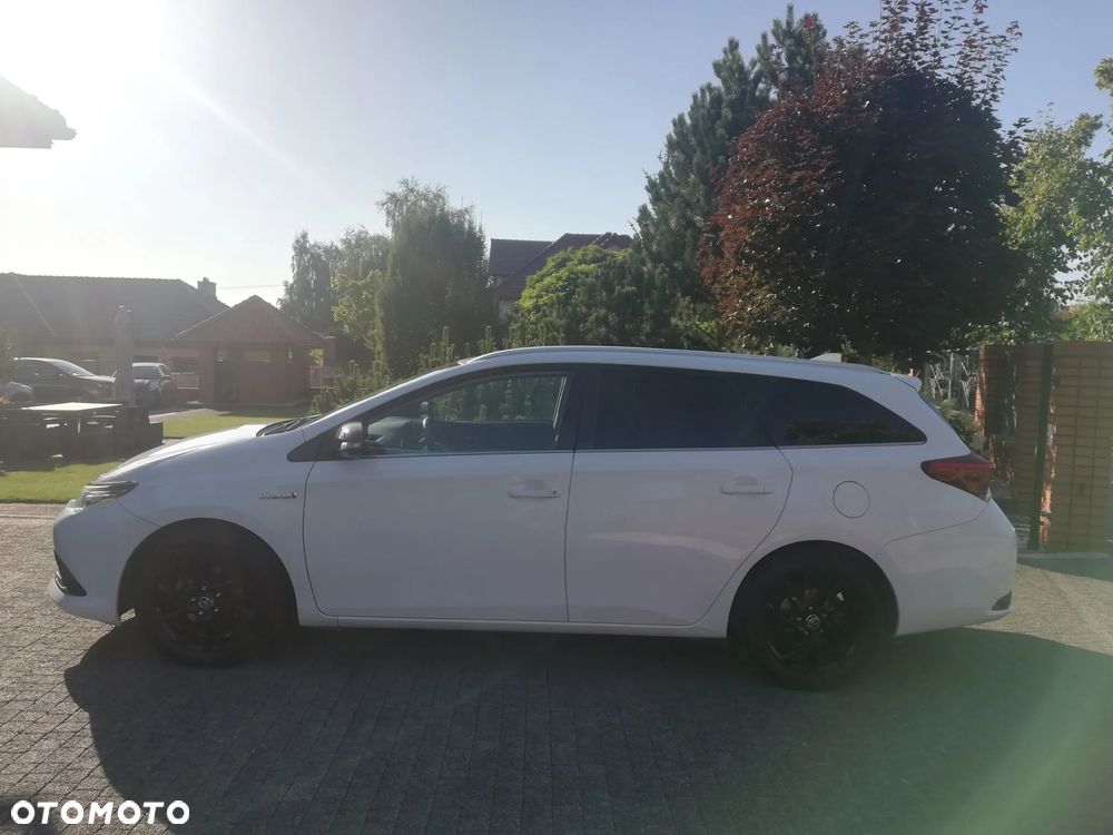 Toyota Auris - 6