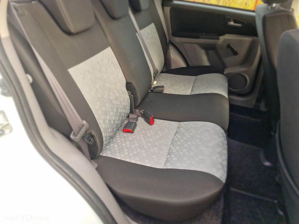 Suzuki SX4 1.6 VVT 4x4 Comfort - 17