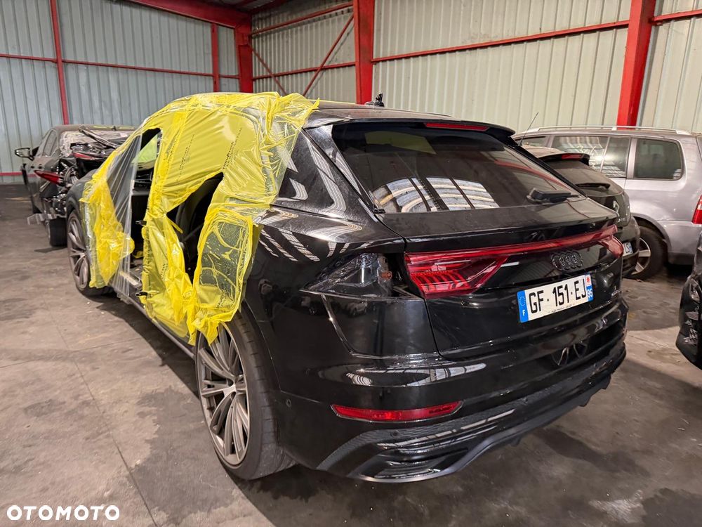 Audi Q8 60 TFSIe quattro tiptronic - 12