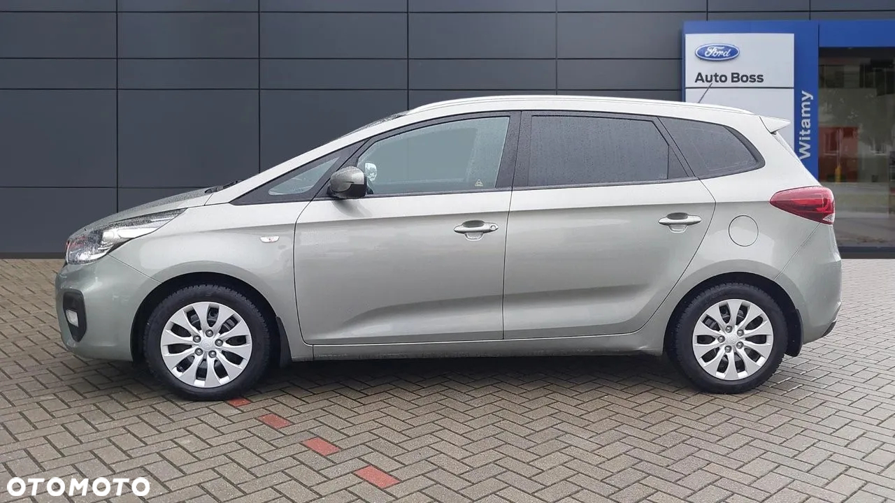 Kia Carens 1.6 GDI M - 3