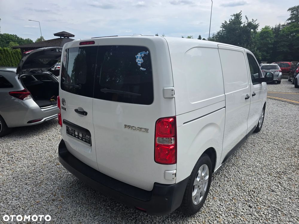 Toyota ProAce Kombi D-4D Medium 2,7t - 7
