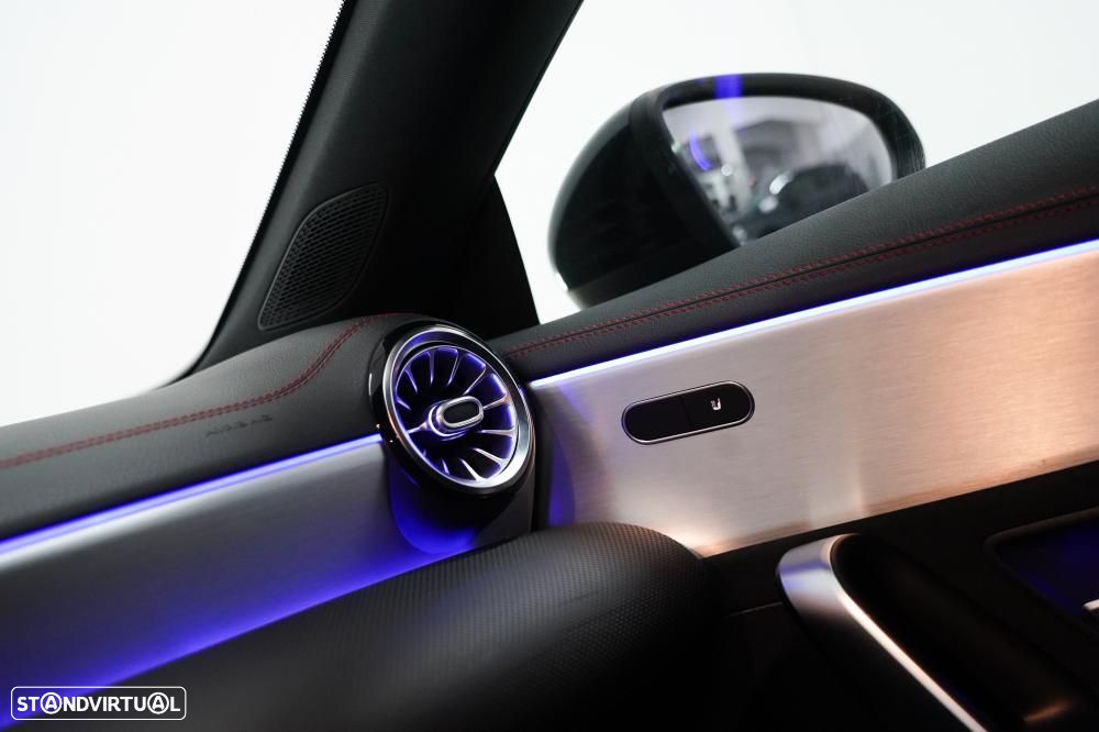 Mercedes-Benz CLA 180 - 18